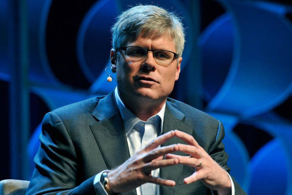 Celulares 5G chegarão ao mercado em 2019, diz Steven Mollenkopf