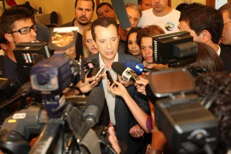 
	Russomanno: desde o in&iacute;cio da campanha, Russomanno &eacute; l&iacute;der nas pesquisas de inten&ccedil;&atilde;o de votos e, por isso, tem procurado se esquivar de quest&otilde;es pol&ecirc;micas
 (Reprodução/Facebook/Celso Russomanno)