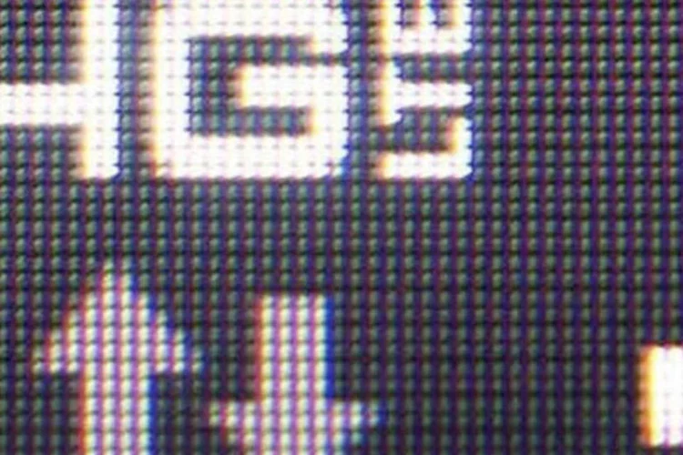 
	Tela de um celular indicando conex&atilde;o 4G LTE: uma das maneiras de aumentar o pre&ccedil;o-teto das outorgas seria reduzir as obriga&ccedil;&otilde;es de investimentos dos vencedores das faixas
 (Reprodução)