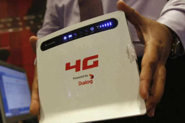 
	4G: at&eacute; agora, somente a Claro j&aacute; oferta o servi&ccedil;o para clientes nas cidades do Recife, Curitiba, Porto Alegre, Campos do Jord&atilde;o, Parati e B&uacute;zios
 (REUTERS / Dinuka Liyanawatte)