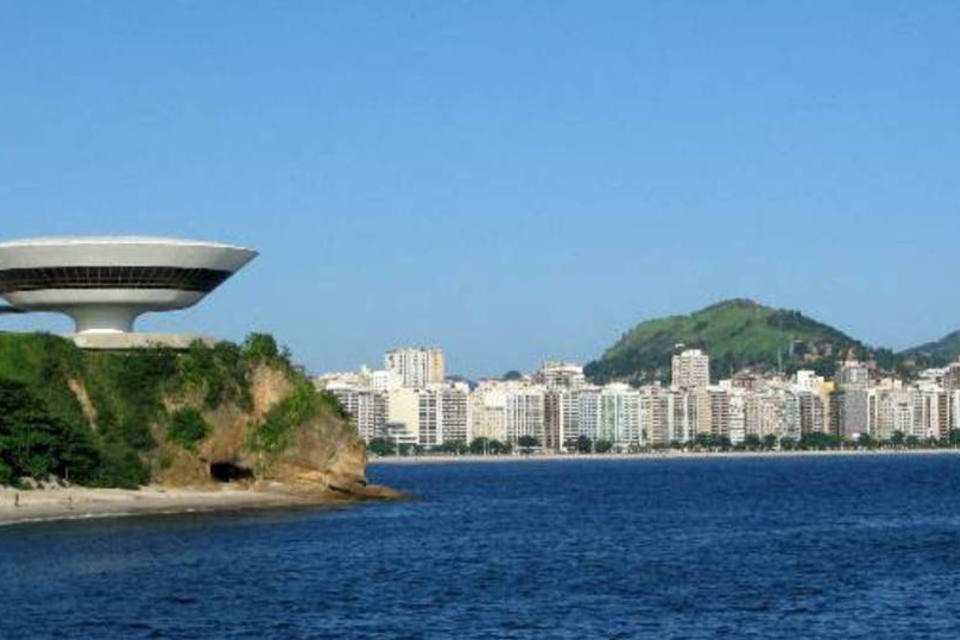 Vista geral de Niterói, no Rio de Janeiro: vanguarda no Brasil no tema dos fundos soberanos subnacionais (WIKIMEDIA COMMONS/Wikimedia Commons)