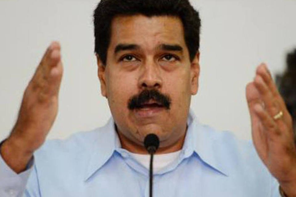 Maduro critica os EUA e sua visão de dinossauro