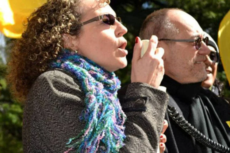 
	Luciana Genro, do PSOL: o deputado Marcelo Freixo declarou apoio &agrave; pr&eacute;-candidatura de Luciana Genro &agrave; Presid&ecirc;ncia da Rep&uacute;blica pela legenda
 (Reprodução/Facebook)