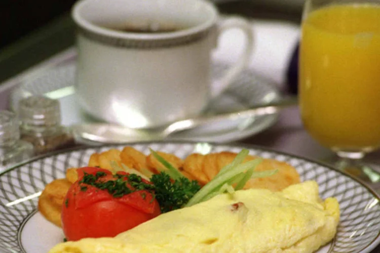 
	Um bom omelete para o caf&eacute; da manh&atilde;: consumir prote&iacute;nas no desjejum ajuda a prolongar a sensa&ccedil;&atilde;o de saciedade
 (Phil Walter/Getty Images)