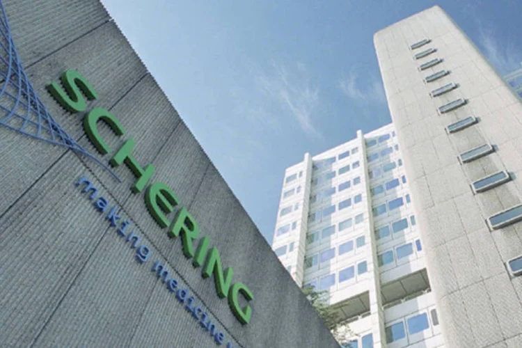 
	Pr&eacute;dio da Schering em Berlim: investidores s&atilde;o eleg&iacute;veis a receber 124,65 euros, mais juros, para cada a&ccedil;&atilde;o que tinham antes de a Bayer assumir o controle completo da companhia
 (Divulgação/Getty Images)