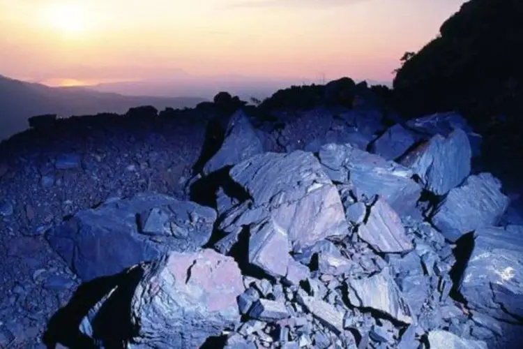Vale reduziu a projeção de produção anual de minério de ferro em 2015 de 522 milhões de toneladas para 469 milhões de toneladas (Agência Vale/Divulgação)