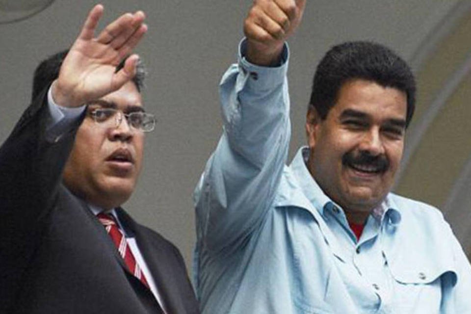Maduro acusa EUA de negar vistos para delegados na ONU  