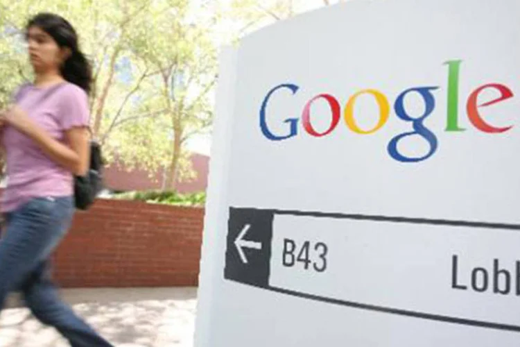 
	Sede do Google em Mountain View, Calif&oacute;rnia: o Google divulgou hoje que, em um ano, foram mais de 20 mil pedidos por parte do governo dos EUA
 (Kimihiro Hoshino/AFP)