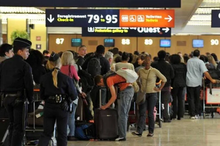 
	O SNCTA, maior sindicato entre os 4.000 controladores de tr&aacute;fego a&eacute;reo, convocou paralisa&ccedil;&otilde;es de 8 a 9 de abril, 16 a 18 de abril, e 29 de abril a 2 de maio
 (Getty Images/Getty Images)