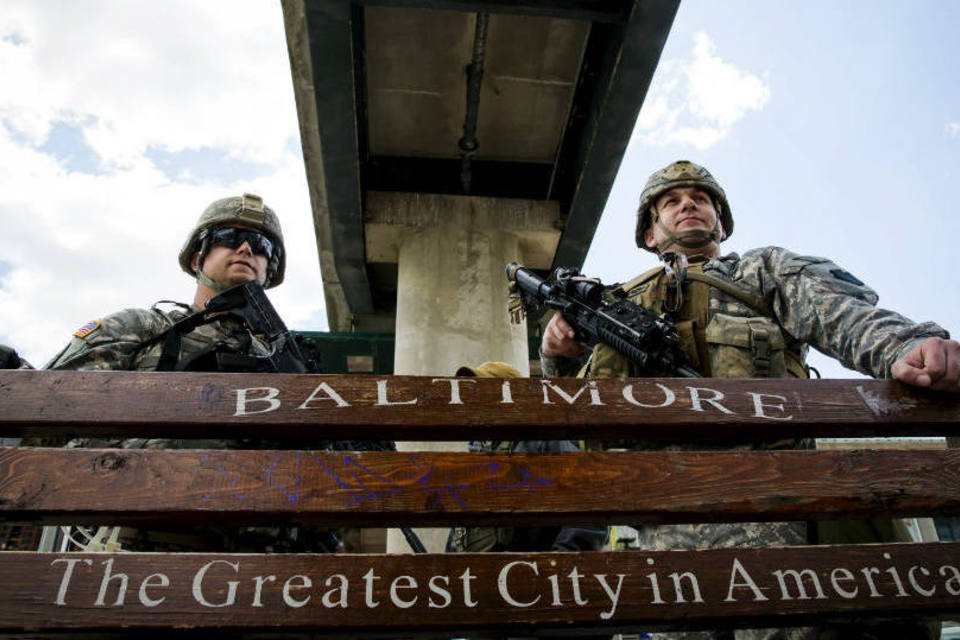 20 imagens mostram o caos e a violência em Baltimore