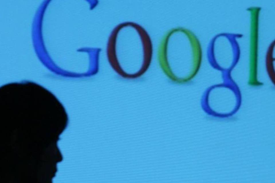 Google anuncia em jornal para vender publicidade online