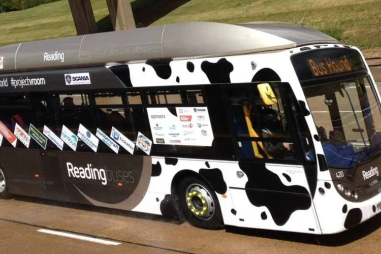 Bus Hound: movido a fezes bovinas, ele bateu recorde de velocidade (Divulgação)