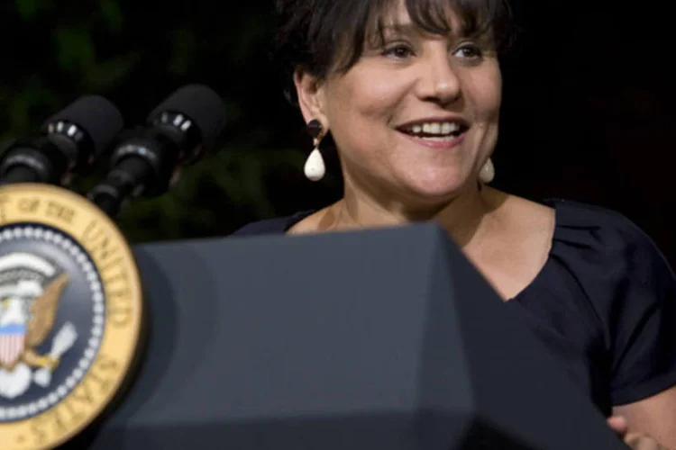 
	Penny Pritzker: &quot;Queremos ajudar a todos os cubanos a inserir-se na economia mundial e a desfrutar de um melhor n&iacute;vel de vida, mas tamb&eacute;m queremos dar ao povo dos Estados Unidos a oportunidade de aprender sobre Cuba e a desenvolver rela&ccedil;&otilde;es com as pessoas da ilha&quot;
 (Kristoffer Tripplaar-Pool/Getty Images)