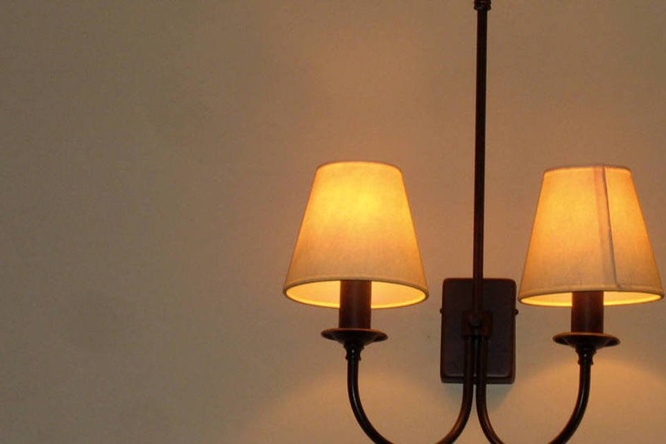 Conta de luz residencial da Cemig, em MG, vai subir 4,2%