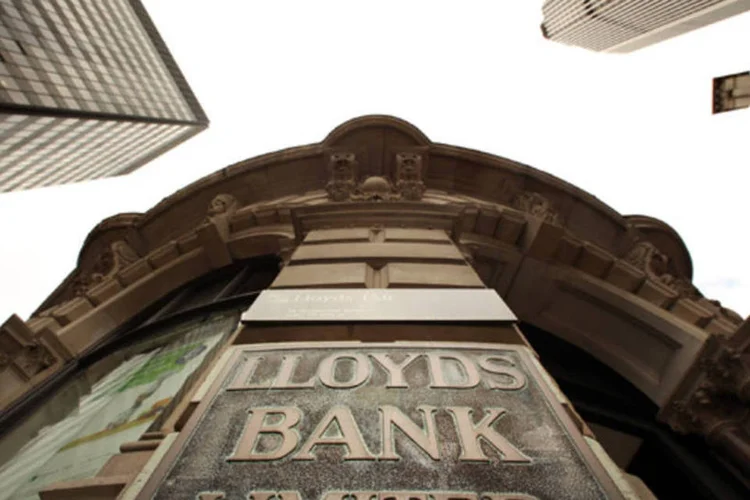 Banco Lloyds em Londres: companhia reservou US$ 10,6 bilhões para compensar os clientes que foram enganados com o seguro de proteção de pagamentos (Oli Scarff/Getty Images)