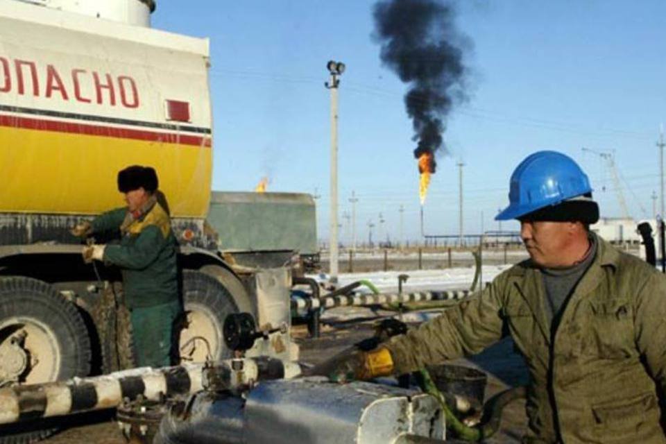 Astana anuncia US$ 37 bilhões para ampliar campo petrolífero