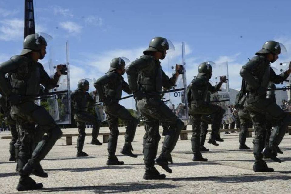Entorno do Maracanã tem reforço policial antes da Copa