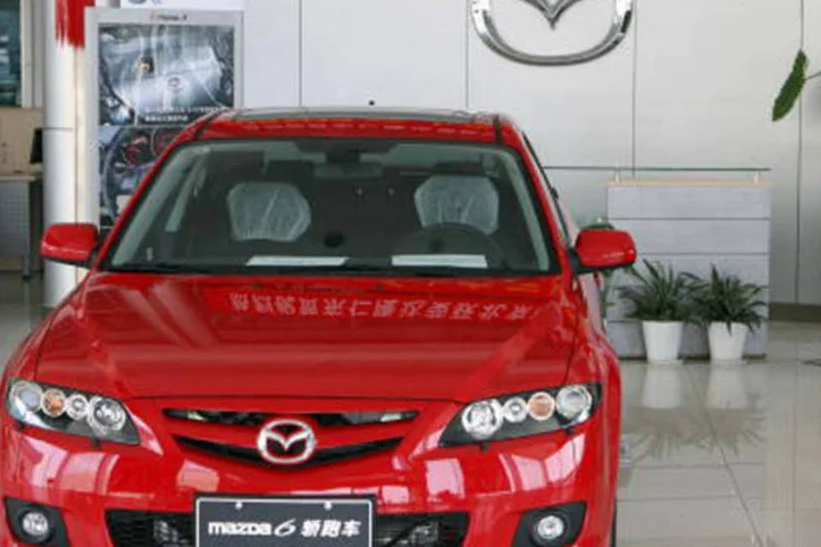 Mazda6: a Mazda aplicará uma cola de travamento de rosqueamento aos parafusos e os reapertará gratuitamente (Getty Images)