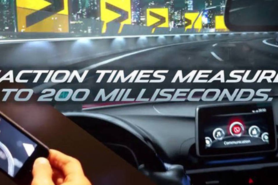 Mazda transforma sala de cinema em game de celular