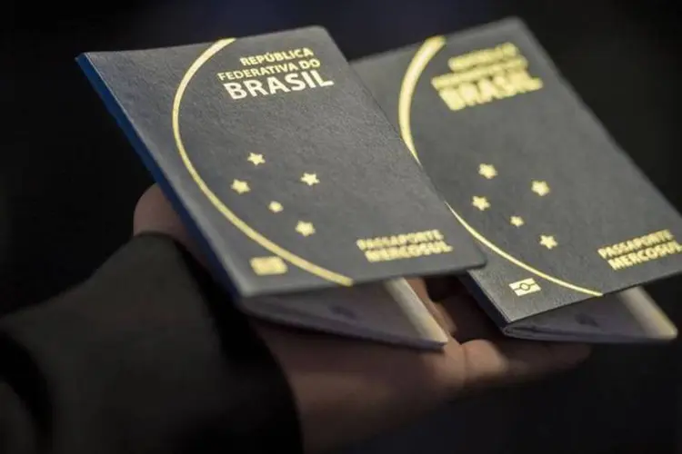 
	Novo passaporte brasileiro: o Pa&iacute;s voltou a entrar no radar da Uni&atilde;o Europeia (UE) no que se refere &agrave; imigra&ccedil;&atilde;o irregular
 (Agência Brasil)