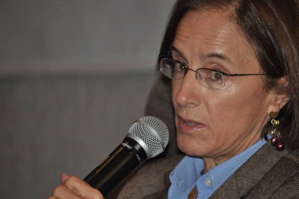 Farc pedem libertação de jornalista detida na Colômbia