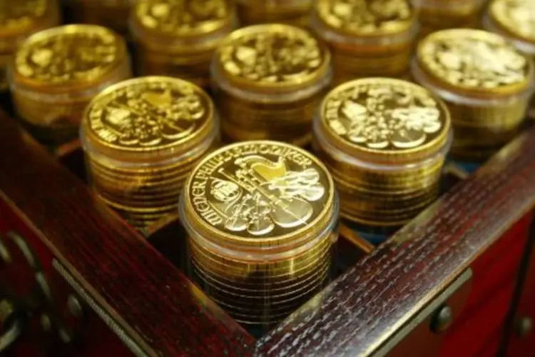 
	Ouro: no viva-voz da Comex, divis&atilde;o da New York Mercantile Exchange (Nymex), os contratos do ouro para abril fecharam a US$ 1.239,80 por on&ccedil;a-troy
 (Getty Images)