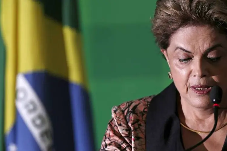
	Dilma Rousseff: entre conformados e indignados, servidores do Pal&aacute;cio do Planalto est&atilde;o h&aacute; dias se preparando para a troca tempor&aacute;ria de governo que pode ocorrer
 (Ueslei Marcelino/Reuters)