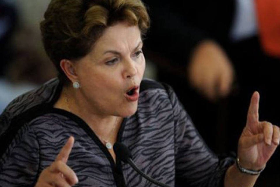Dilma volta a criticar política monetária de desenvolvidos