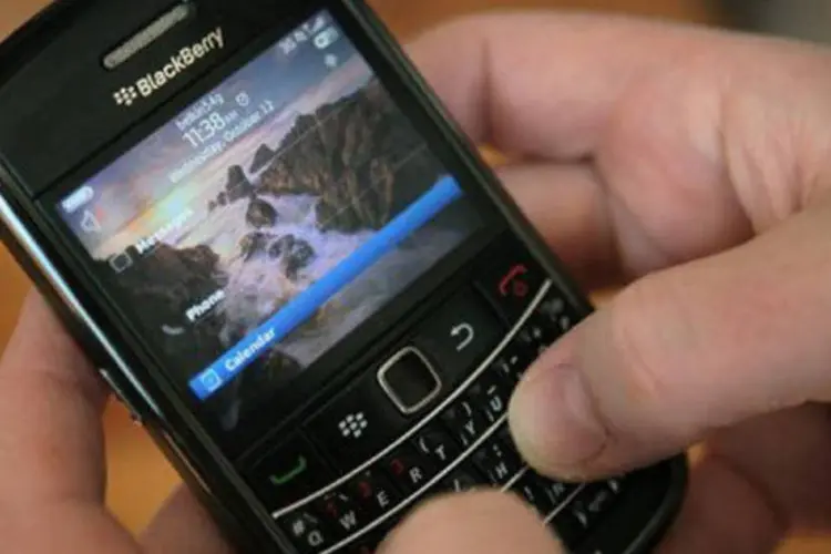 
	Celular:&nbsp;Em m&eacute;dia,no Brasil h&aacute; mais de um celular por habitante. S&atilde;o 133 aparelhos habilitados para cada cem brasileiros.
 (Scott Olson/AFP)