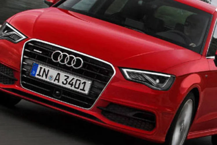 Novo Audi A3 Sportback: com motor 1.8 TFSI, carro faz de 0 a 100 km/h em 7,3 segundos, podendo atingir 232 km/h (Divulgação)