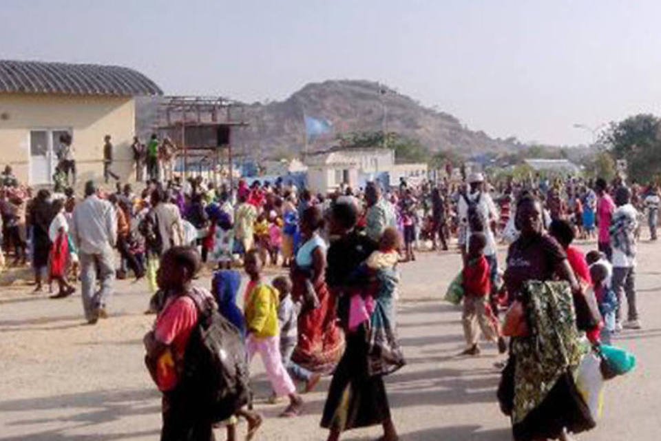 Violência no Sudão deixa mais de 400 mortos