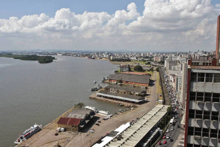 
	A cidade de Porto Alegre, no Rio Grande do Sul: &uacute;ltima categoria a suspender a greve, os professores retomam as atividades segunda-feira (14), embora continuem em estado de greve
 (Ivo Gonçalves/PMPA)