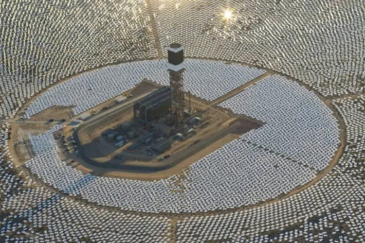 A maior usina solar do mundo, financiada pelo Google (BrightSource Energy)
