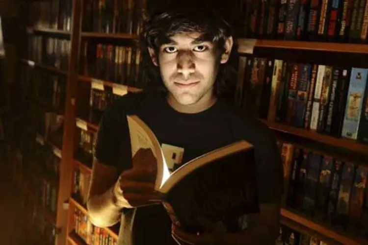 
	Aaron Swartz em livraria de S&atilde;o Francisco: &quot;The Internet&#39;s Own Boy: The Story of Aaron Swartz&quot; foi exibido pela primeira vez no Festival de Cinema de Sundance, esta semana (REUTERS/Noah Berger)