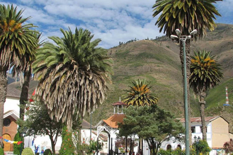 Praça em Abancay, no Peru: Cidade foi palco de protestos (Wikimedia Commons)
