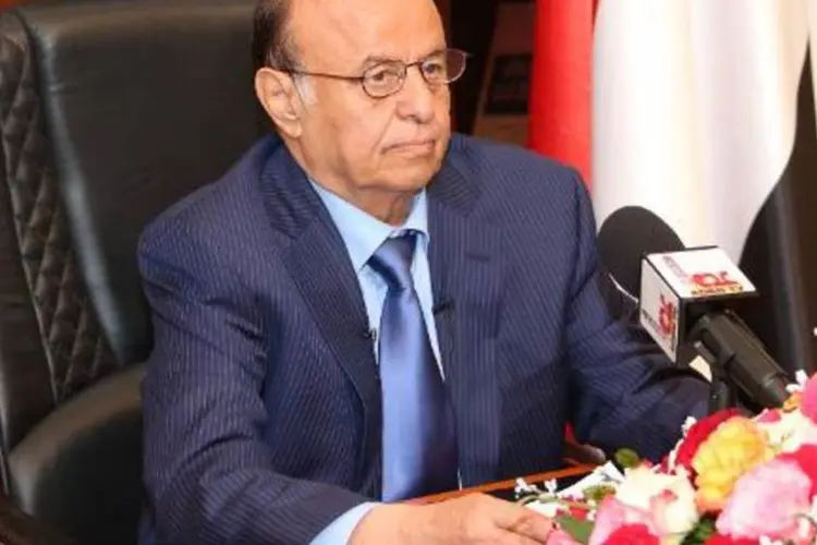 O presidente do Iêmen, Abd Hadi, discursa em Áden: oficial chegou a afirmar que Hadi saiu do palácio presidencial de Al Maashiq a bordo de um helicóptero (HO/AFP)
