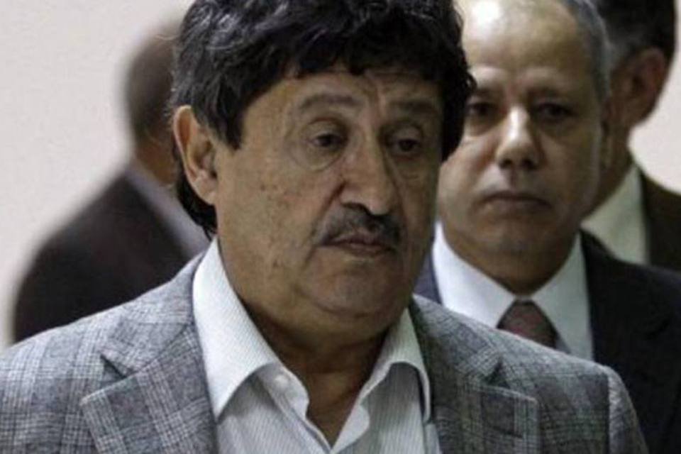 Chefe da diplomacia líbia pede 'solução política' para crise