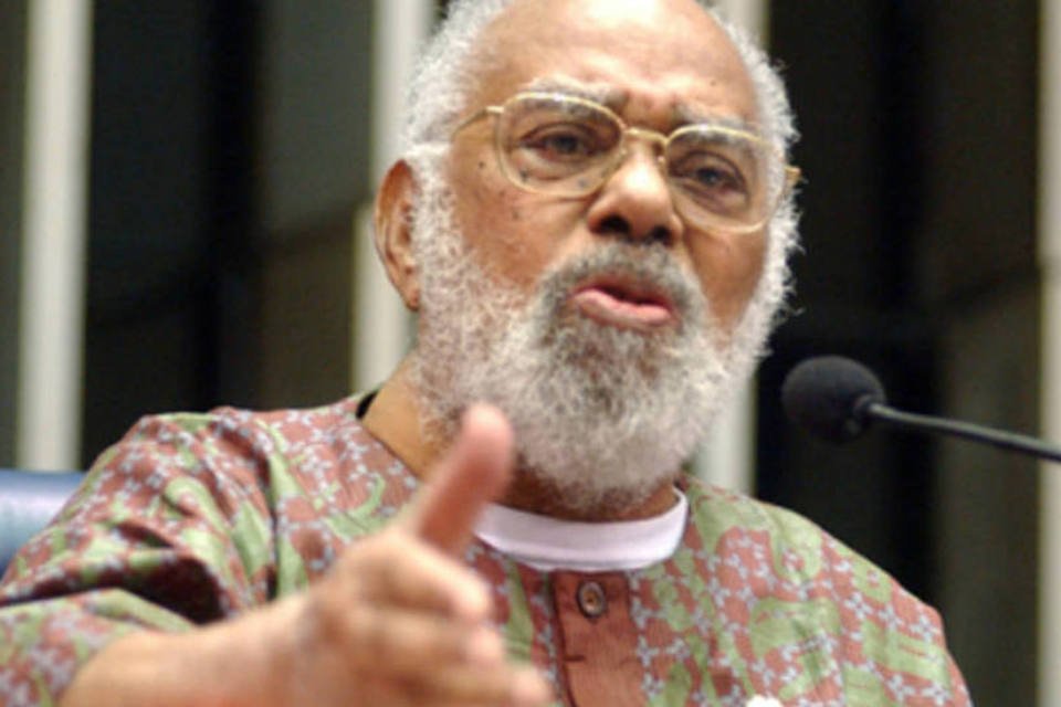 Ativistas promovem um dia de homenagens a Abdias Nascimento