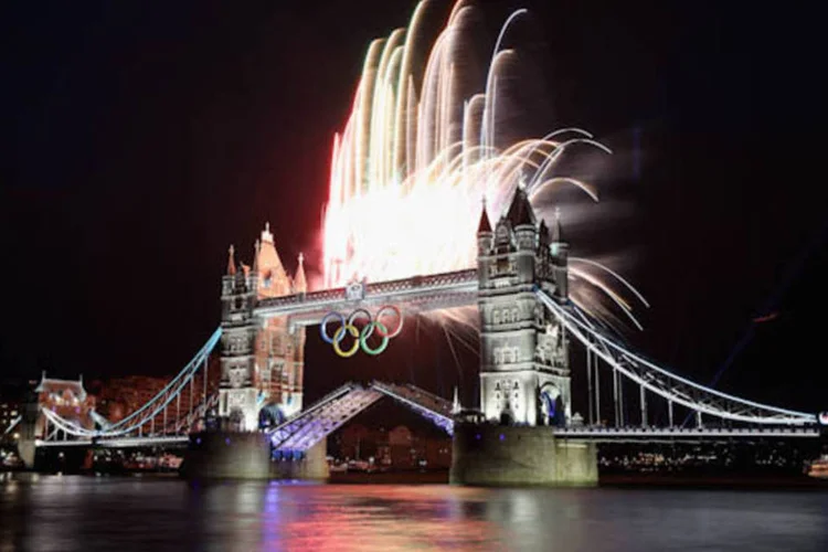 
	Abertura dos Jogos de Londres: o ministro do Esporte e Turismo brit&acirc;nico afirmara anteriormente que o pa&iacute;s n&atilde;o concedeu isen&ccedil;&otilde;es fiscais para o&nbsp;&nbsp;Comit&ecirc; Ol&iacute;mpico Internacional
 (Getty Images)