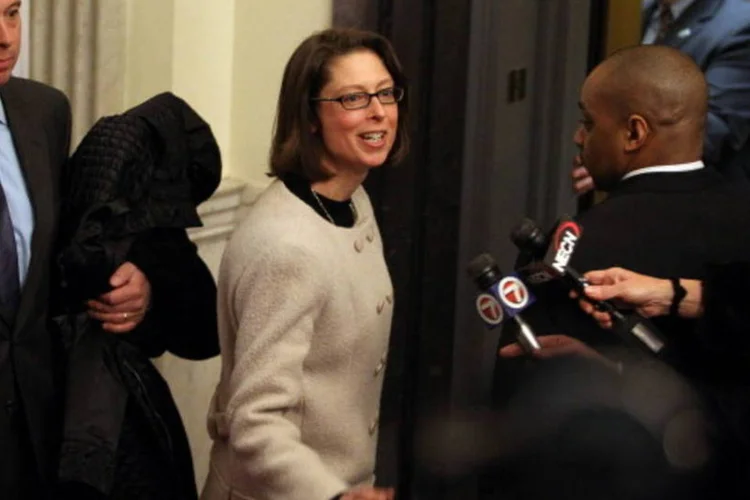 
	Abigail Johnson em uma de suas raras entrevistas
 (Getty Images/The Boston Globe)