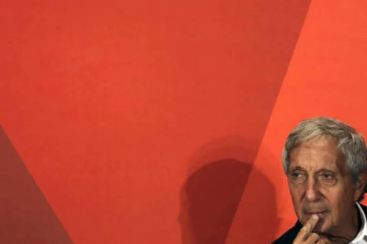 
	Abilio Diniz: o diretor executivo chegou ao clube para sua primeira passagem em julho, indicado pelo empres&aacute;rio
 (REUTERS/Nacho Doce)