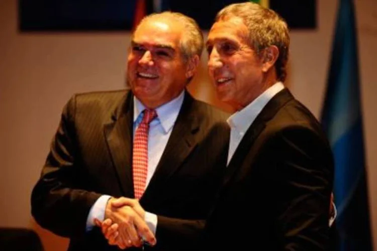 Michael Klein e Abílio Diniz durante anúncio de associação de negócios, em dezembro (.)