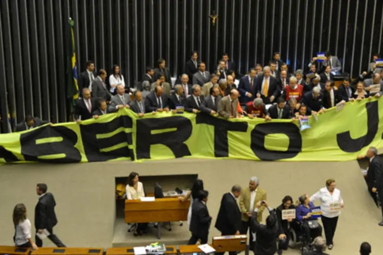 Frente Parlamentar em Defesa do Voto Aberto fez manifestação pela aprovação da proposta que institui o voto aberto em todas as deliberações (Valter Campanato/ABr)