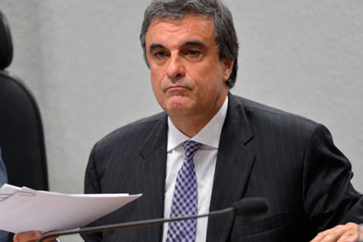 
	Jos&eacute; Eduardo Cardozo: ele pretende conversar com a presidente da Petrobras para definir como a empresa atuar&aacute; em rela&ccedil;&atilde;o aos contratos que est&atilde;o sob suspeita
 (Wilson Dias/ABr)