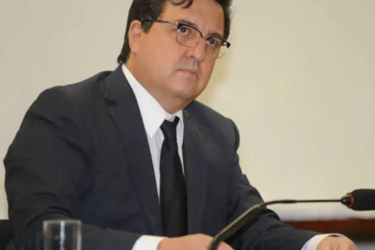 
	Danilo Forte: relator calcula que nos pr&oacute;ximos 2 anos munic&iacute;pios receber&atilde;o R$ 3,8 bi a mais do fundo
 (José Cruz/ABr)