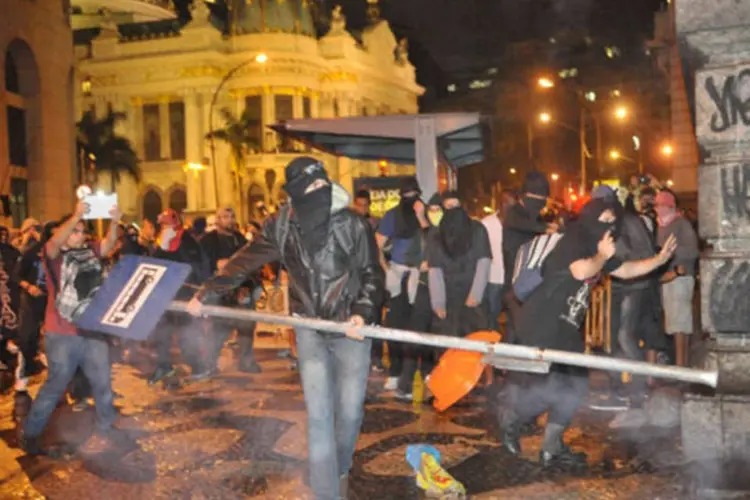 
	Protestos no Rio de Janeiro: portaria disciplina a atua&ccedil;&atilde;o das For&ccedil;as Armadas em manifesta&ccedil;&otilde;es populares
 (Fernando Frazão/ABr)