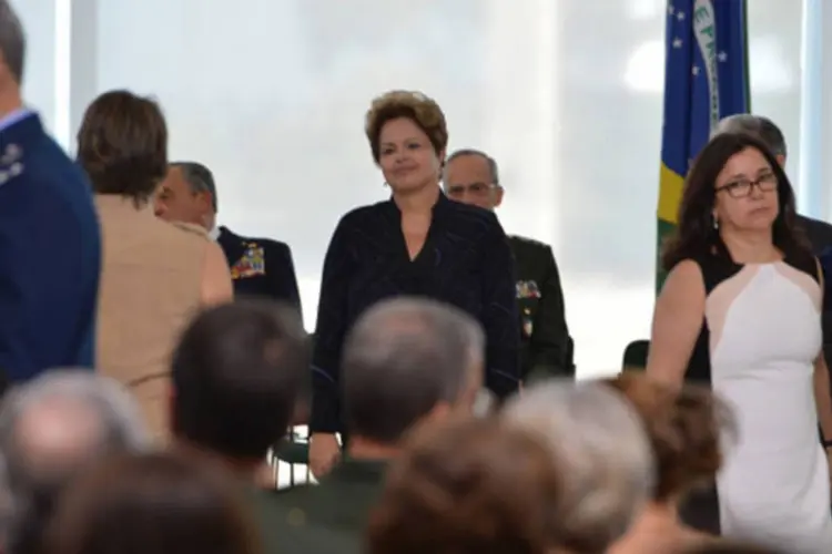 Dilma Rousseff: reunião de mais de três horas não conseguiu acabar com o impasse entre o Planalto e o Congresso (Valter Campanato/ABr)