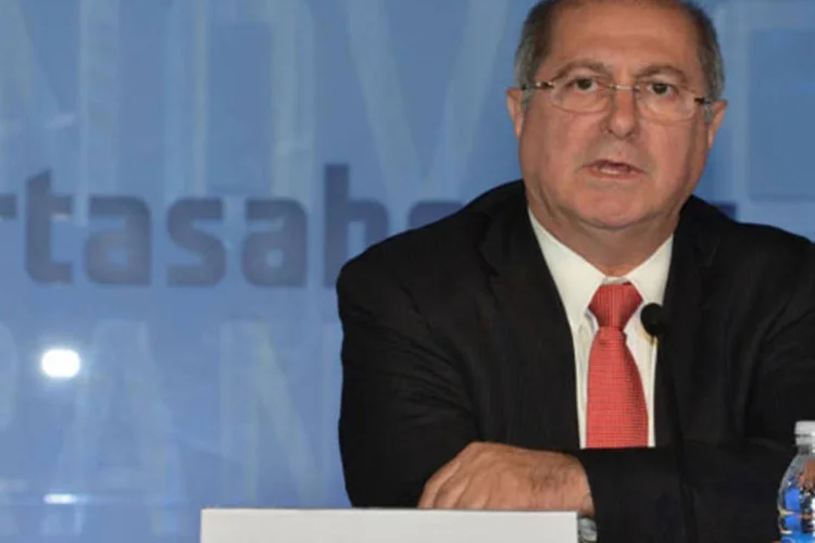 
	Ministro das Comunica&ccedil;&otilde;es, Paulo Bernardo: &quot;ossa cr&iacute;tica est&aacute; ligada ao fato que a internet est&aacute; muito concentrada nos EUA, os servidores est&atilde;o todos no hemisf&eacute;rio norte&quot;, declarou
 (Valter Campanato/ABr)