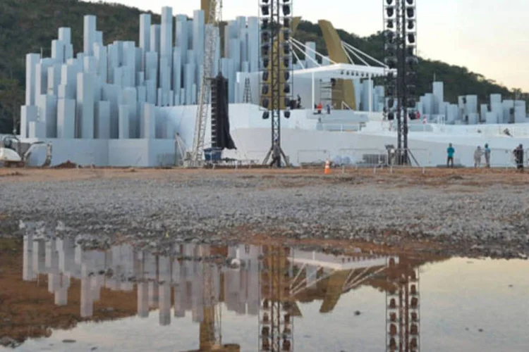As obras no Campus Fidei, em Guaratiba, onde o papa Francisco iria realizar a vigília campal no sábado (Tomaz Silva/ABr)
