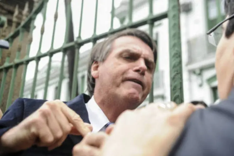 
	Jair Bolsonaro&nbsp;:&nbsp;deputado federal tentou participar da visita e se desentendeu com o senador Randolfe Rodrigues (PSOL-AP), que tentou evitar a entrada do parlamentar
 (Agência Brasil)